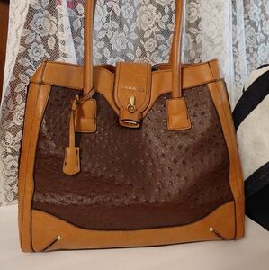 Luxurious London Fog Ostrich Faux Brown & Tan  Leather Tote Bag RT139 Pre-owned.